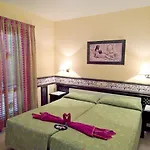 فندق Bluesea Puerto Caleta 2*